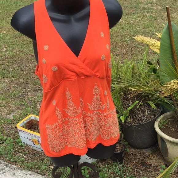 INC International Concepts Tops - 😎So Cool INC Embroidered Sleeveless Top Sz Lg 😎